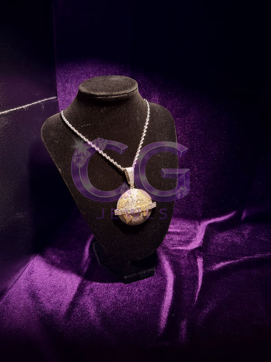 silver “THE WORLD IS MINE” Pendant