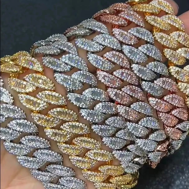 15mm Baguette Middle Set Iced Out Cuban