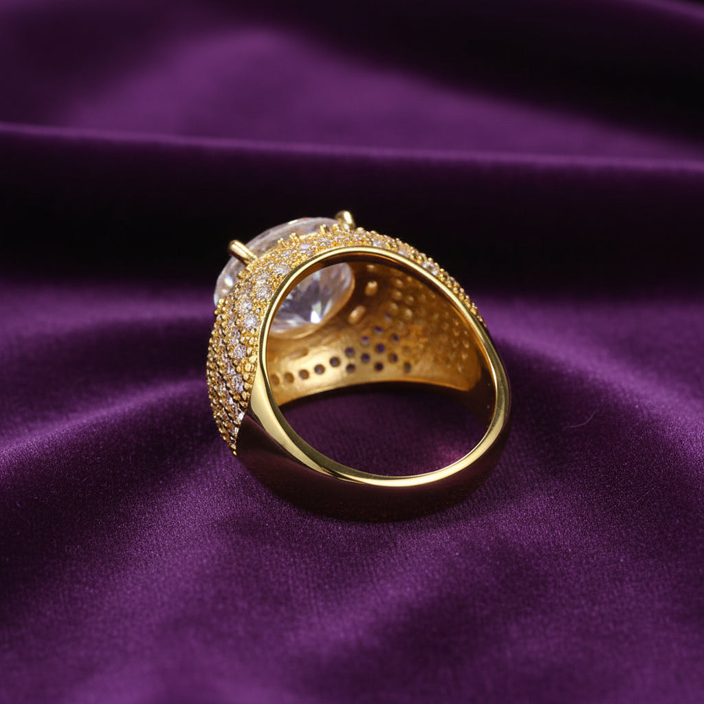 Iced Out Big Pointer Middle Set Ring